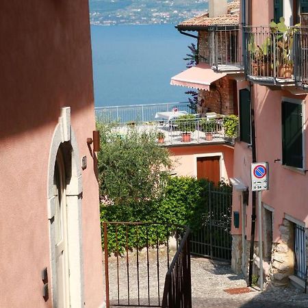 Villa Casa Angelo Torri Del Benaco Esterno foto
