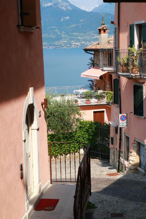 Villa Casa Angelo Torri Del Benaco Esterno foto