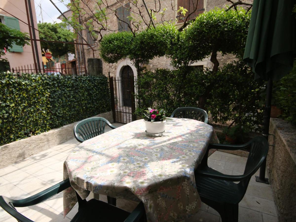 Villa Casa Angelo Torri Del Benaco Esterno foto